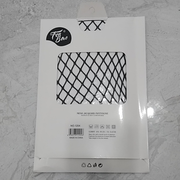 Fishnets Tights - Picture 2 of 4